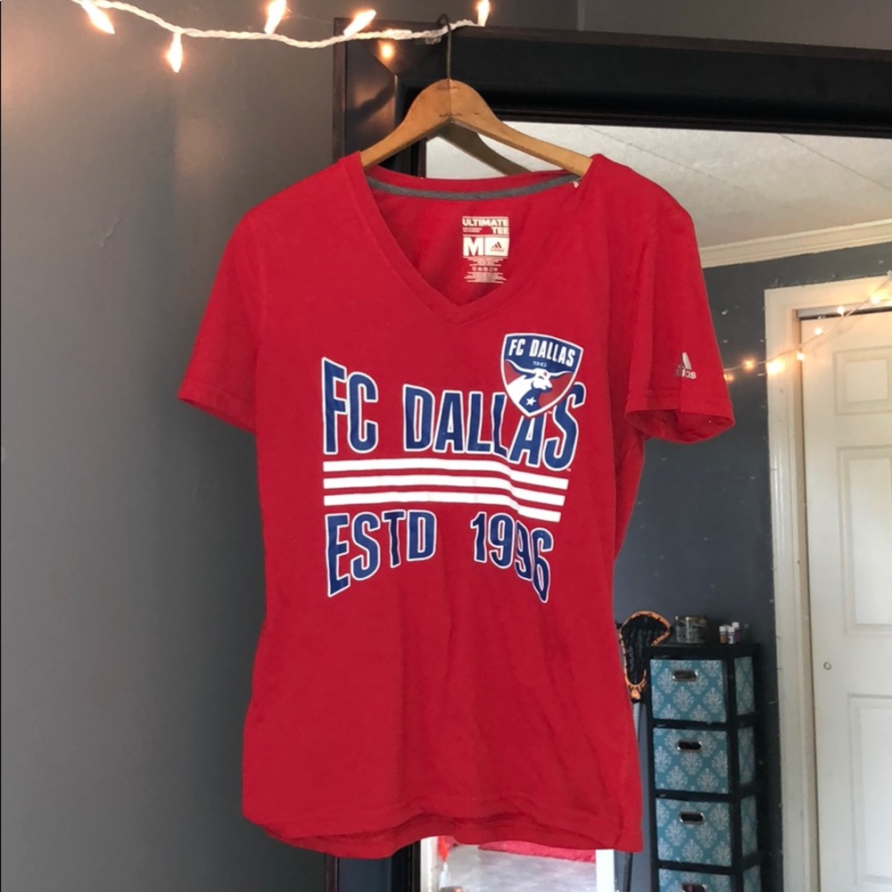 adidas t shirt